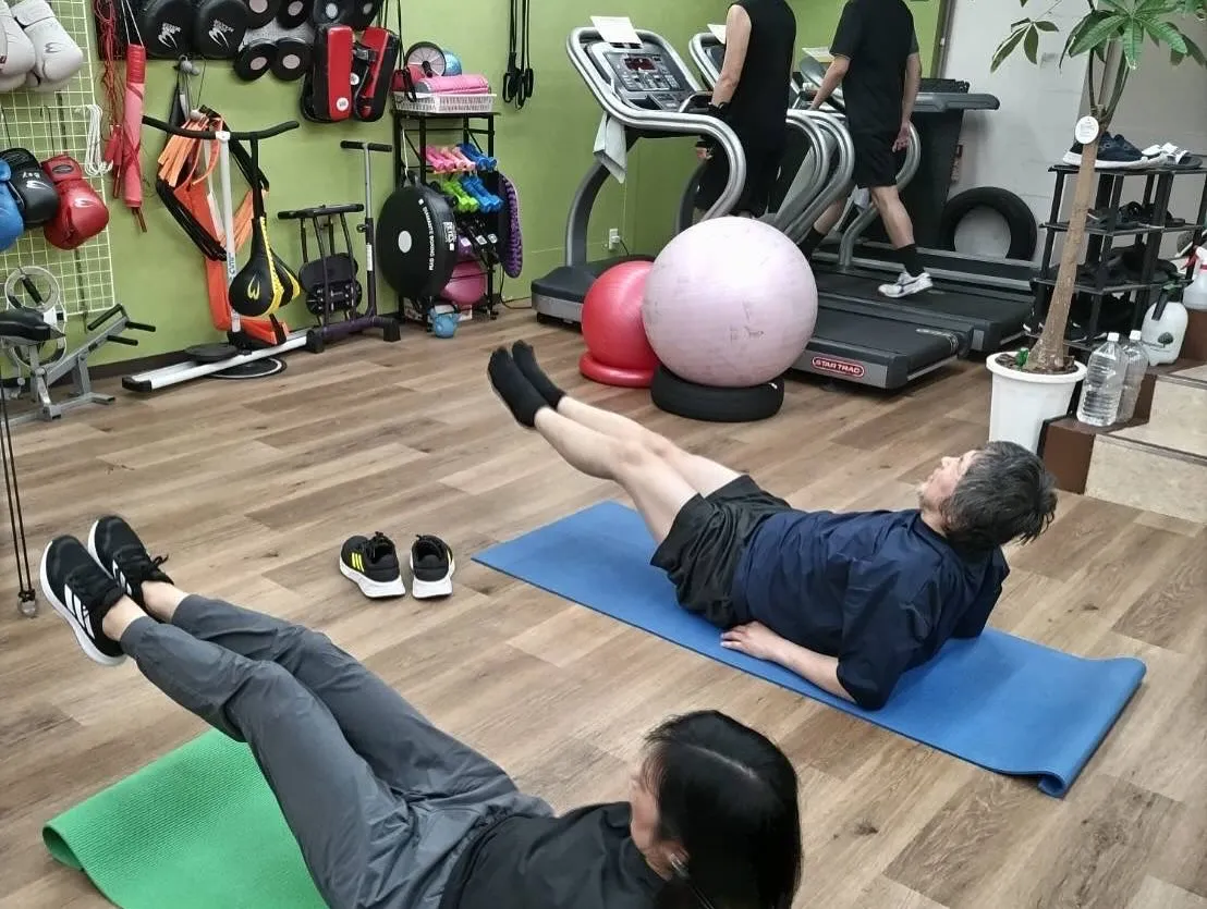 練習風景🥊ジムは涼しく快適にトレーニングできます✨